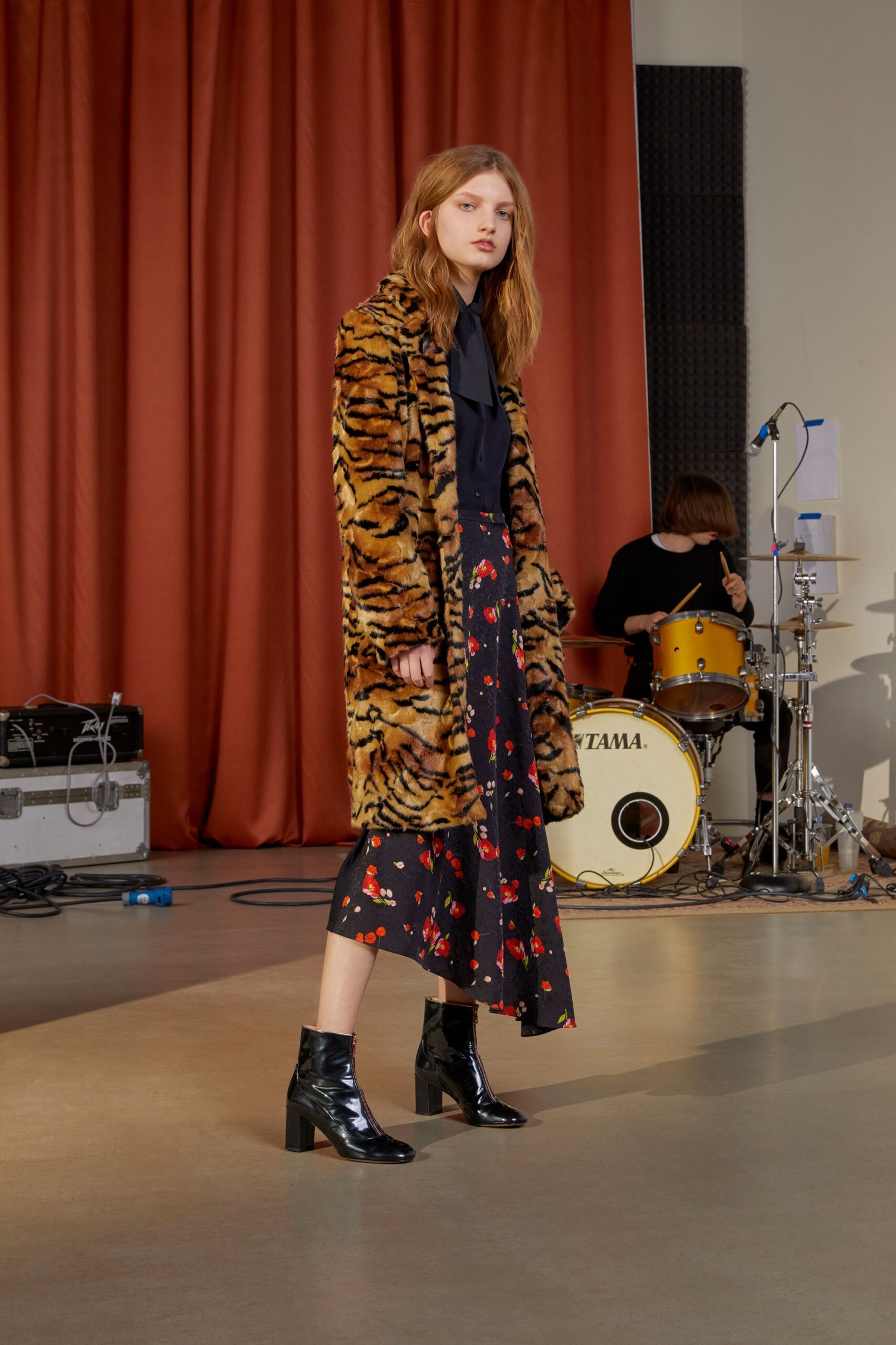 Vilshenko F/W 18 Look 2