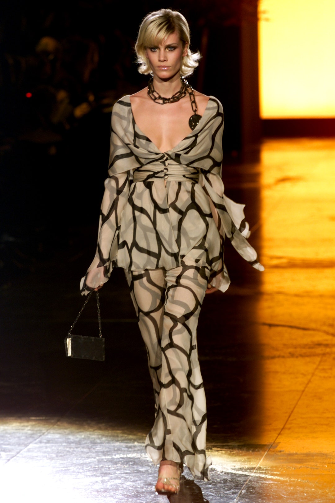 Valentino S/S 02 Couture Look 24