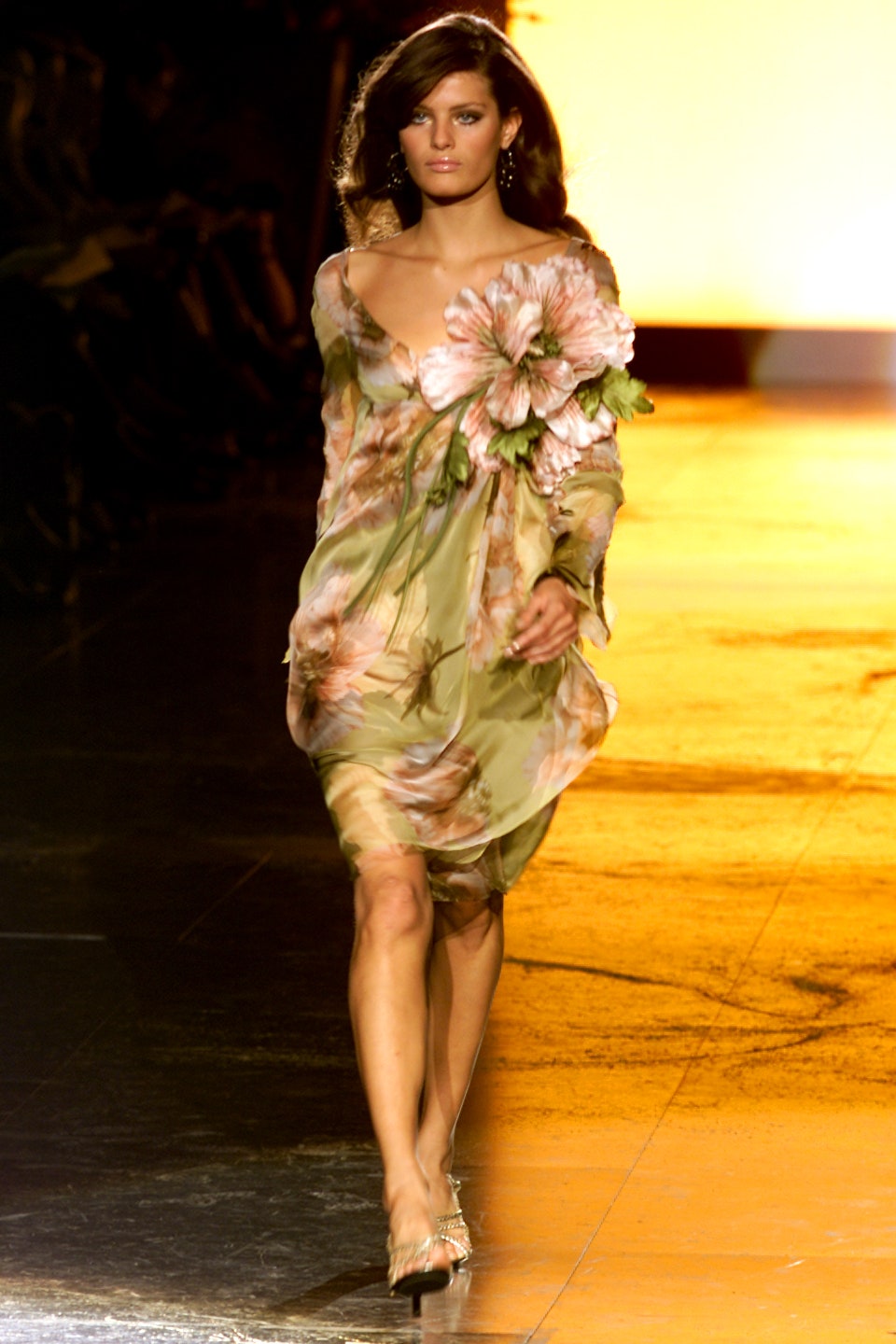 Valentino S/S 02 Couture Look 28
