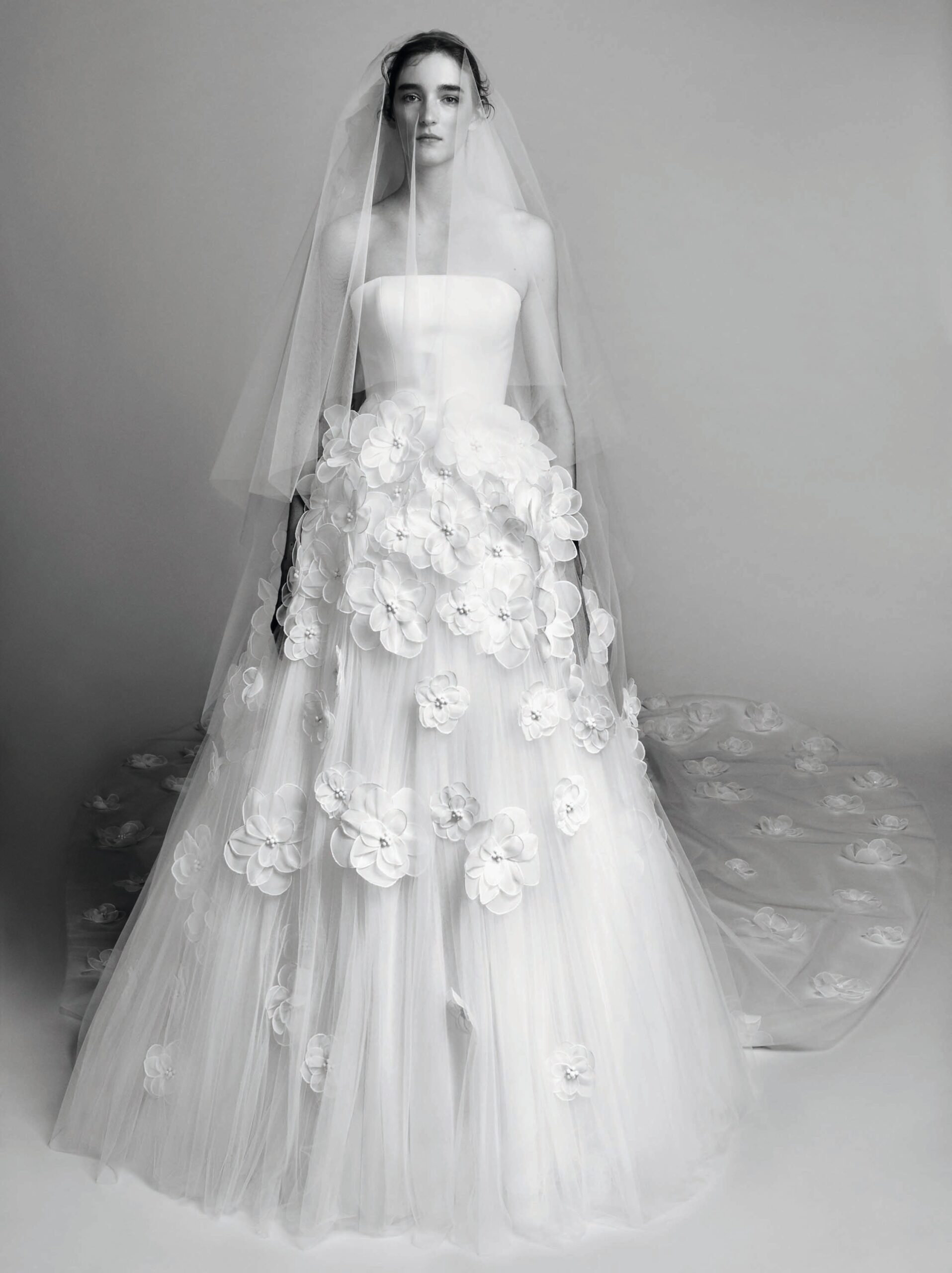 Viktor & Rolf F/W 17 Bridal Look 3