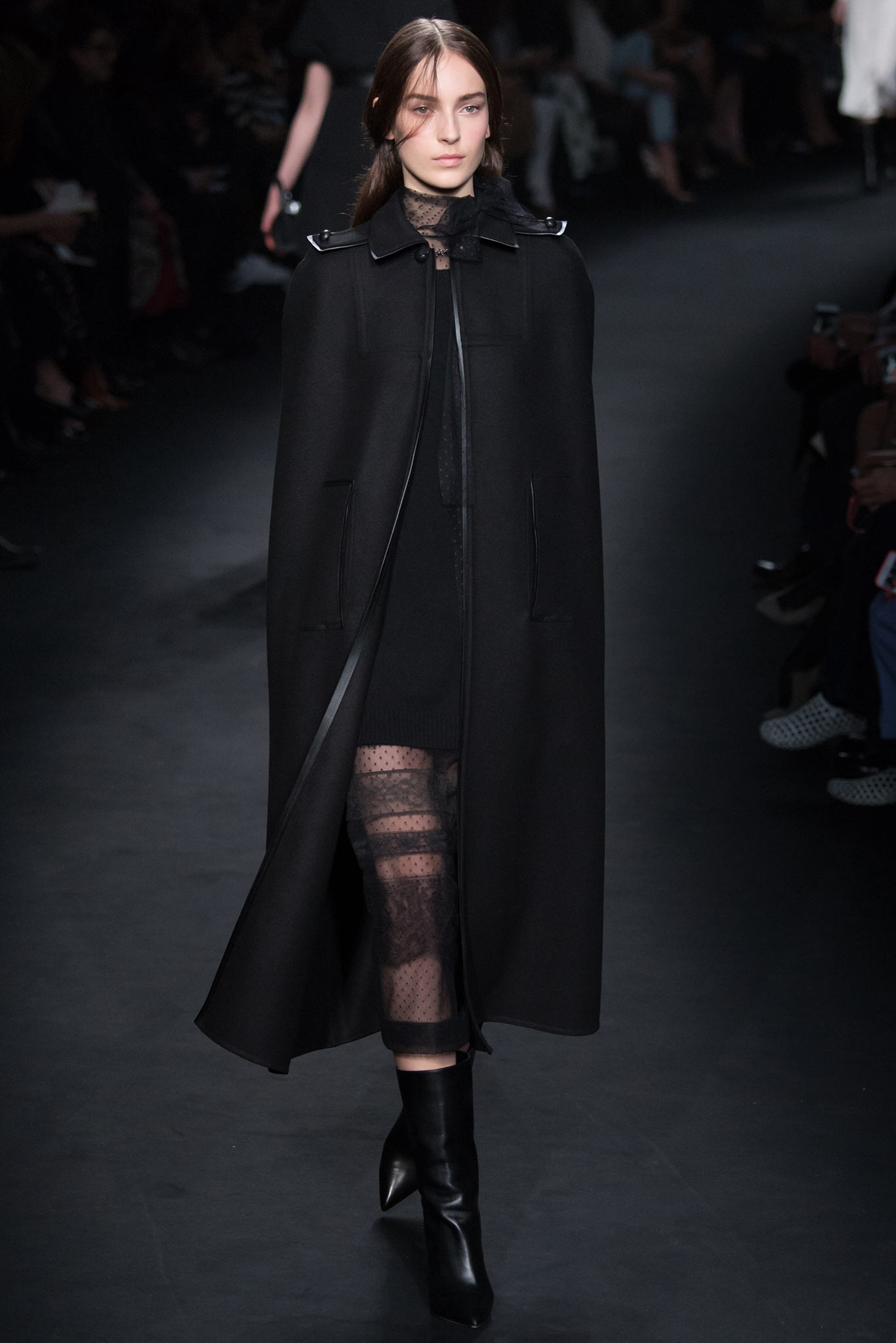 Valentino F/W 15 Look 30
