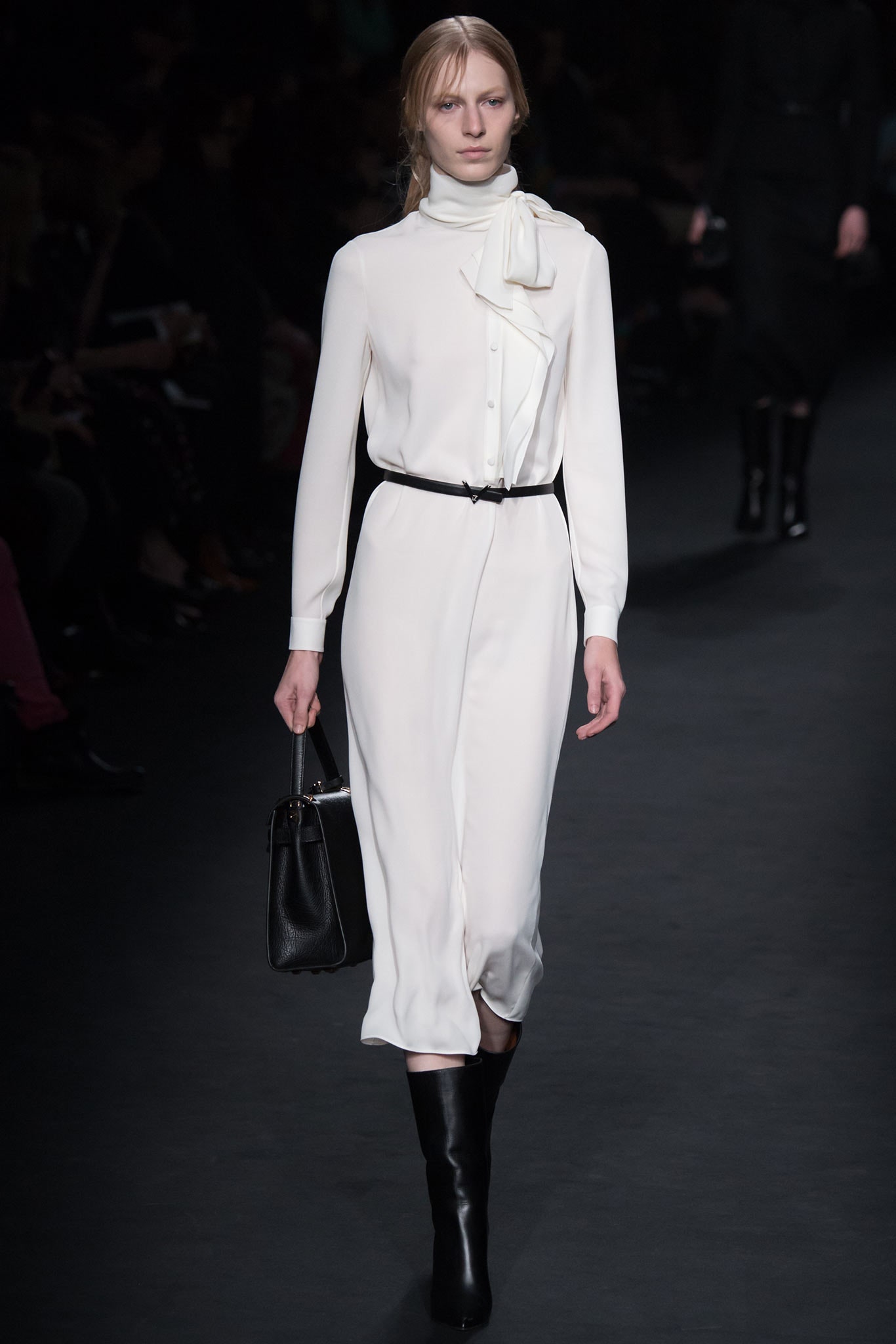 Valentino F/W 15 Look 32