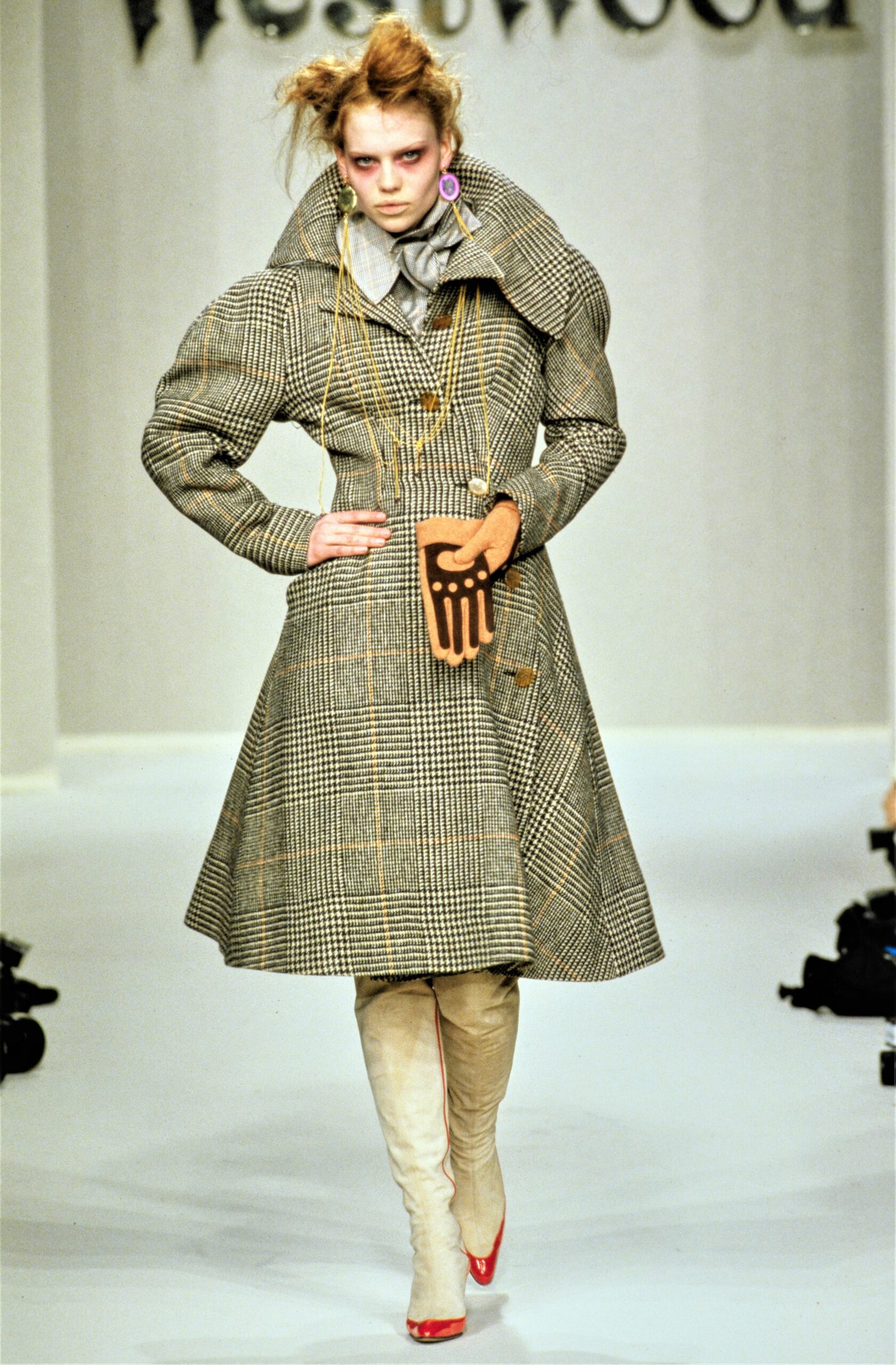 Vivienne Westwood F/W 96 Look 33