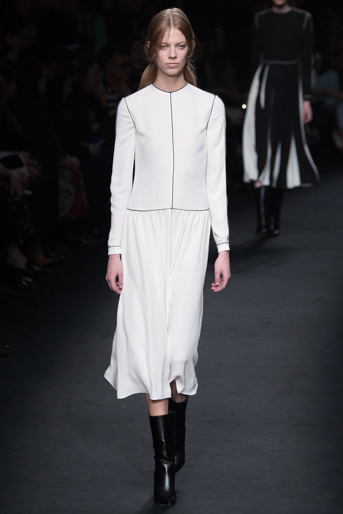 Valentino F/W 15 Look 39