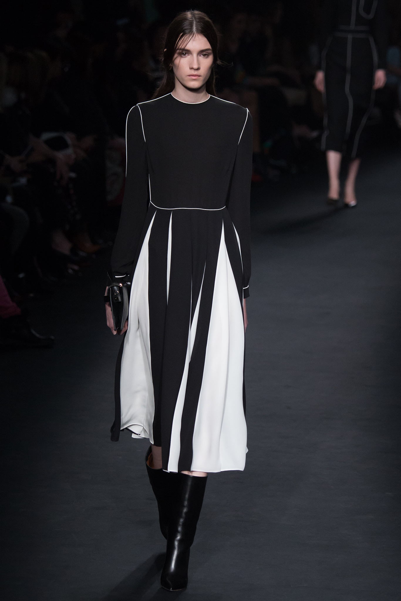 Valentino F/W 15 Look 40