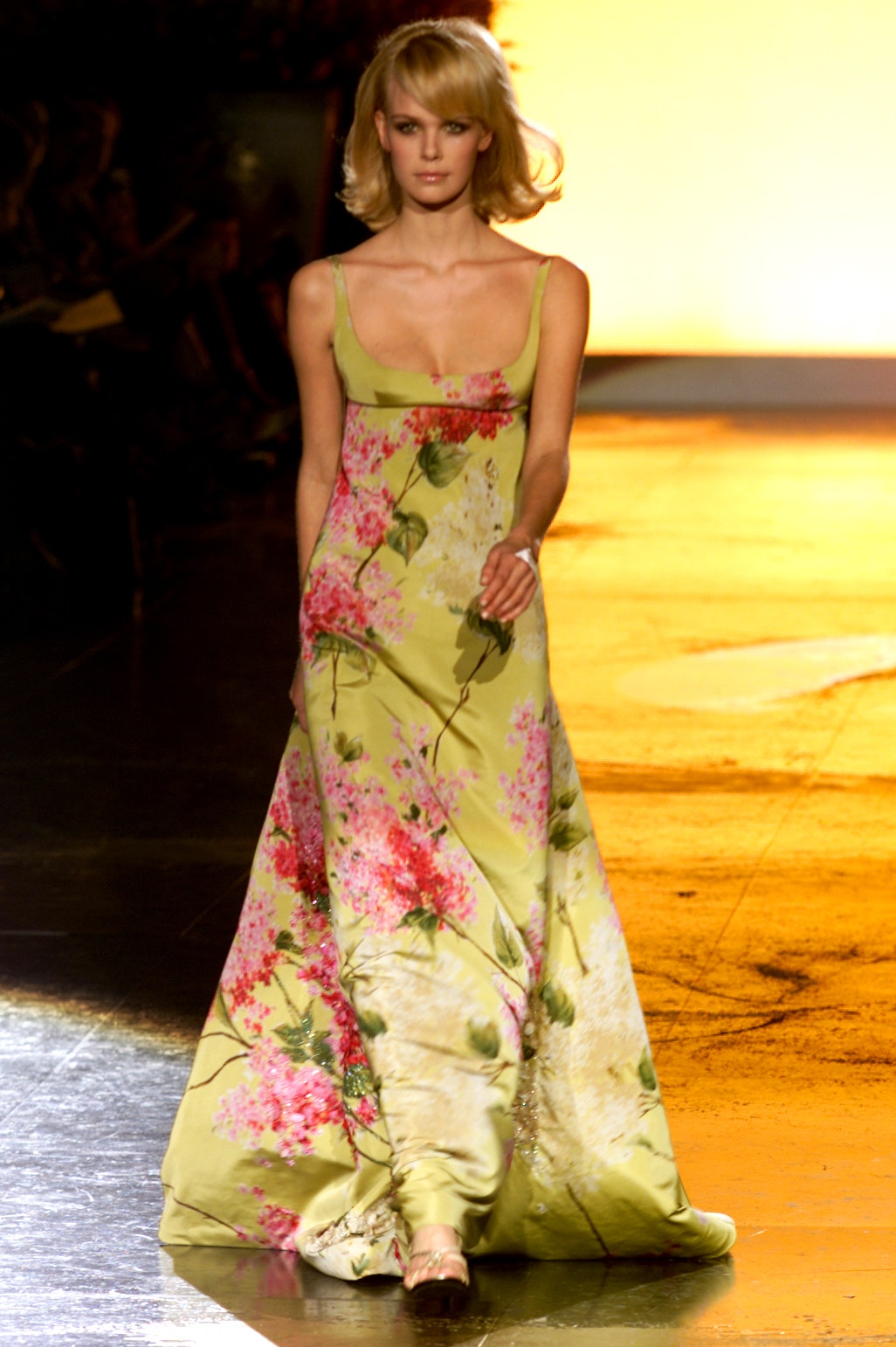Valentino S/S 02 Couture Look 48