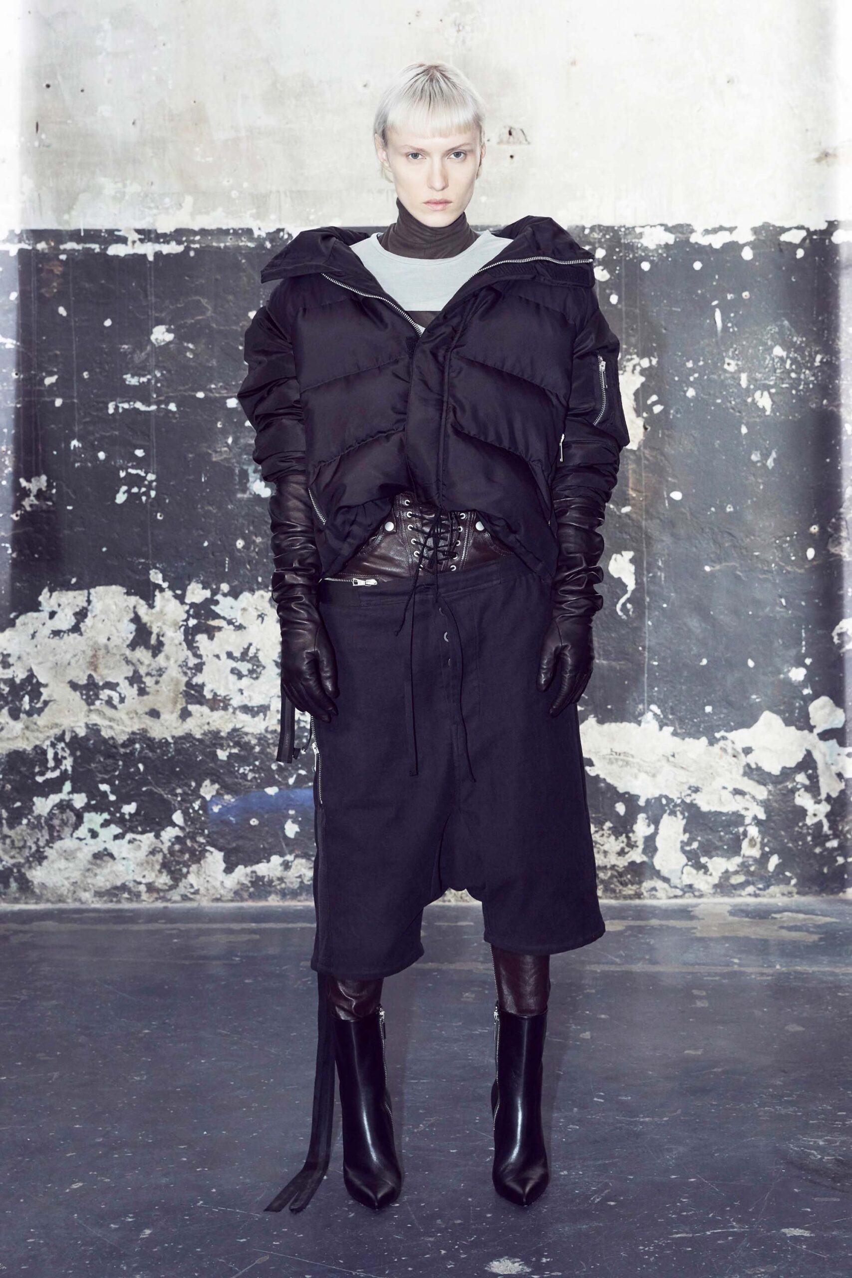 Unravel F/W 18 Look 5