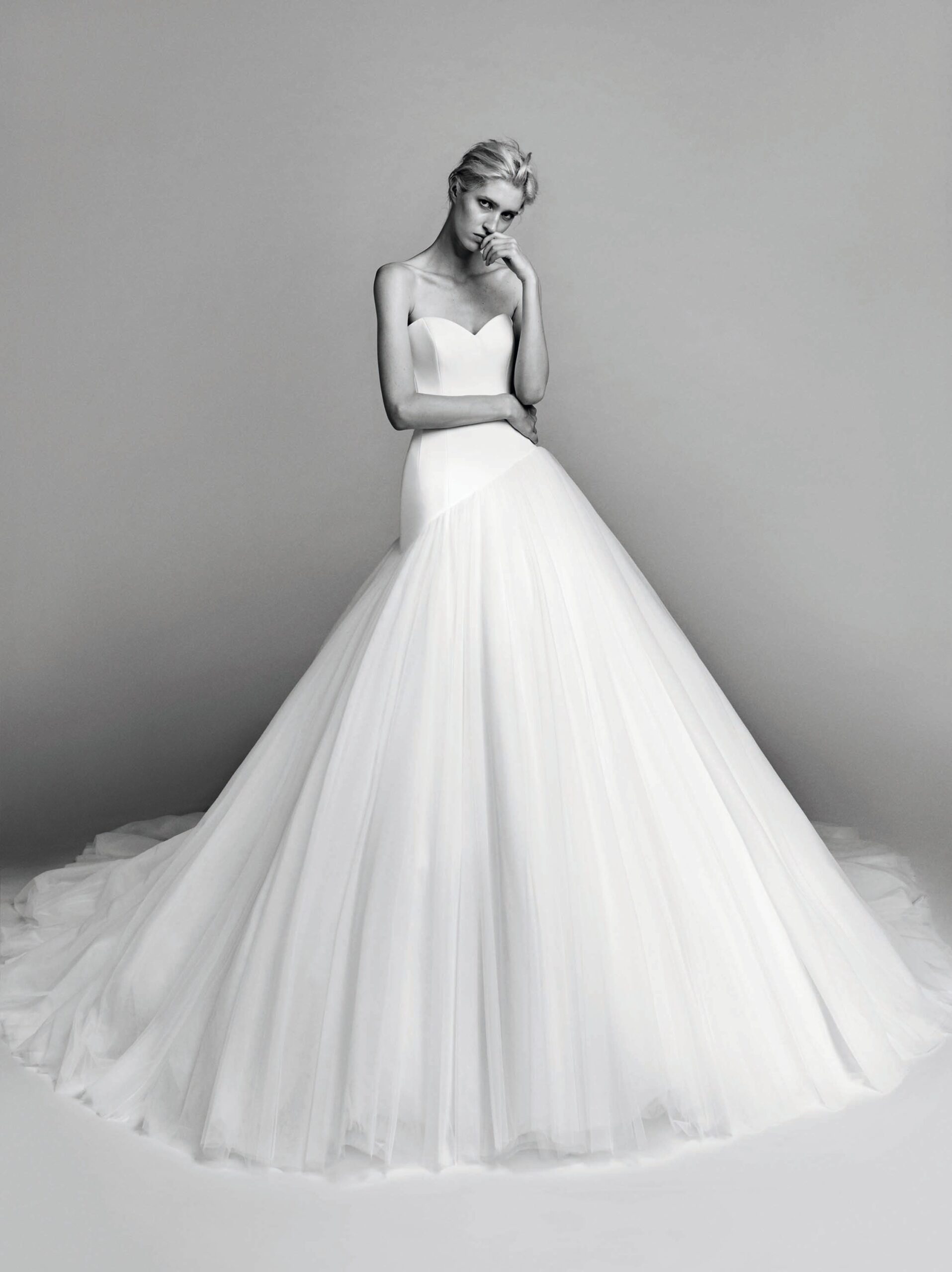 Viktor & Rolf F/W 17 Bridal Look 5