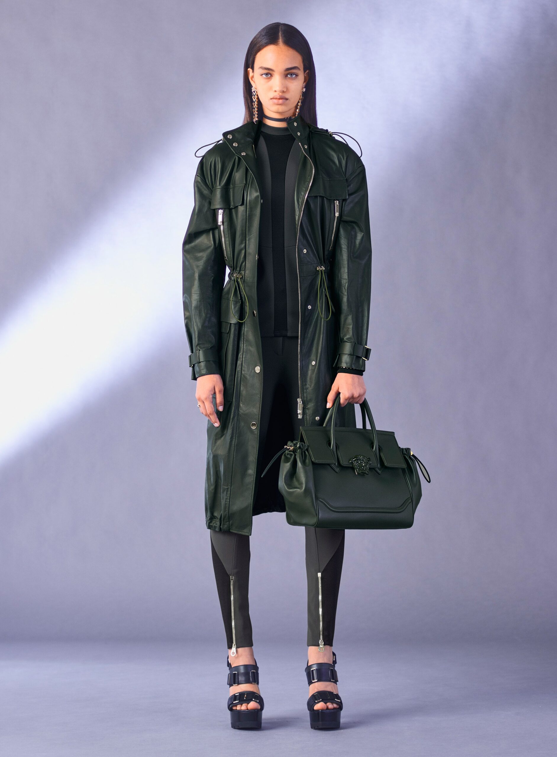 Versace F/W 17 Look 6