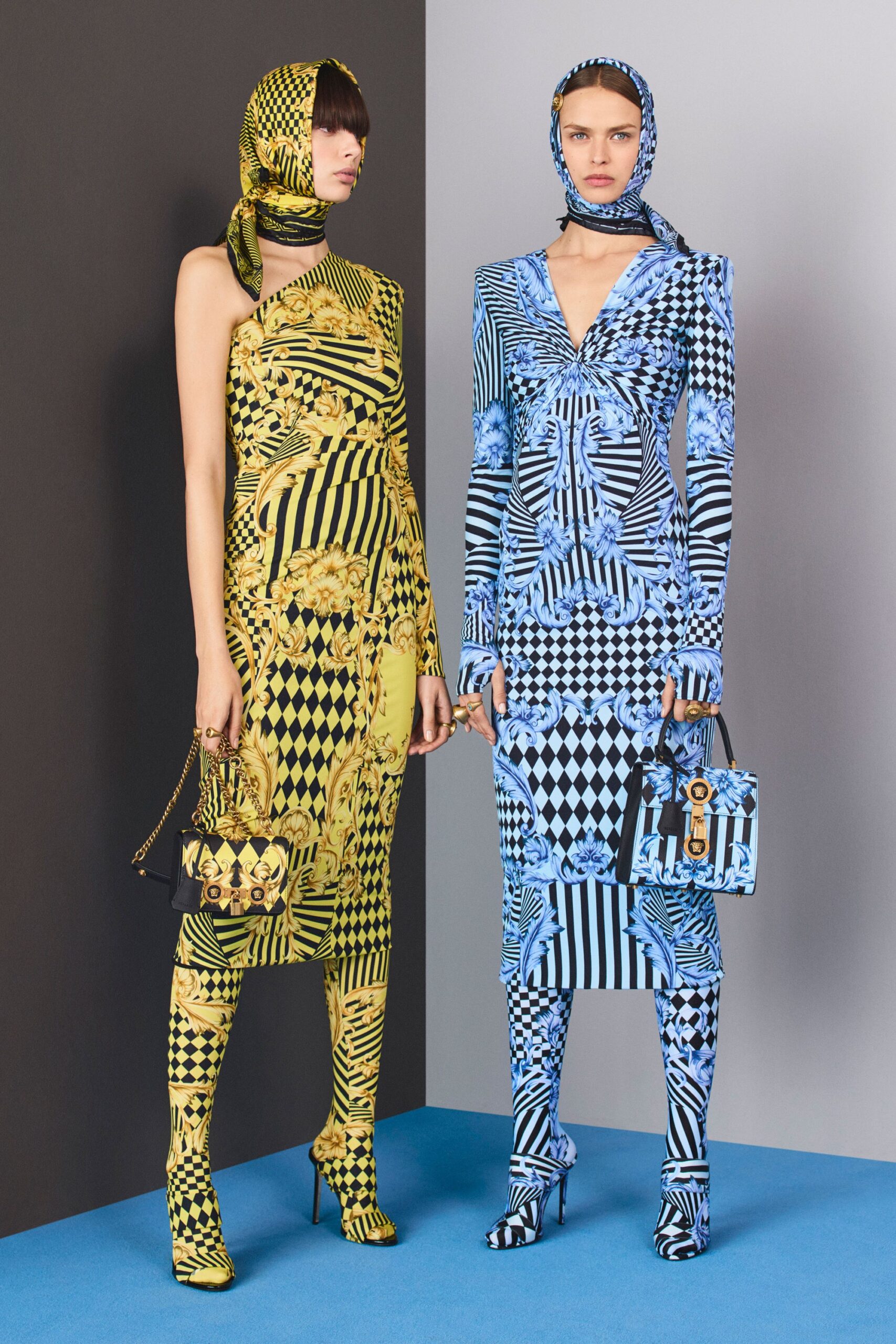 Versace F/W 18 Look 7