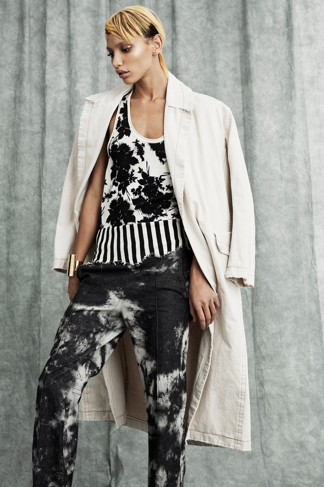 Victor Alfaro Resort 17 Look 8