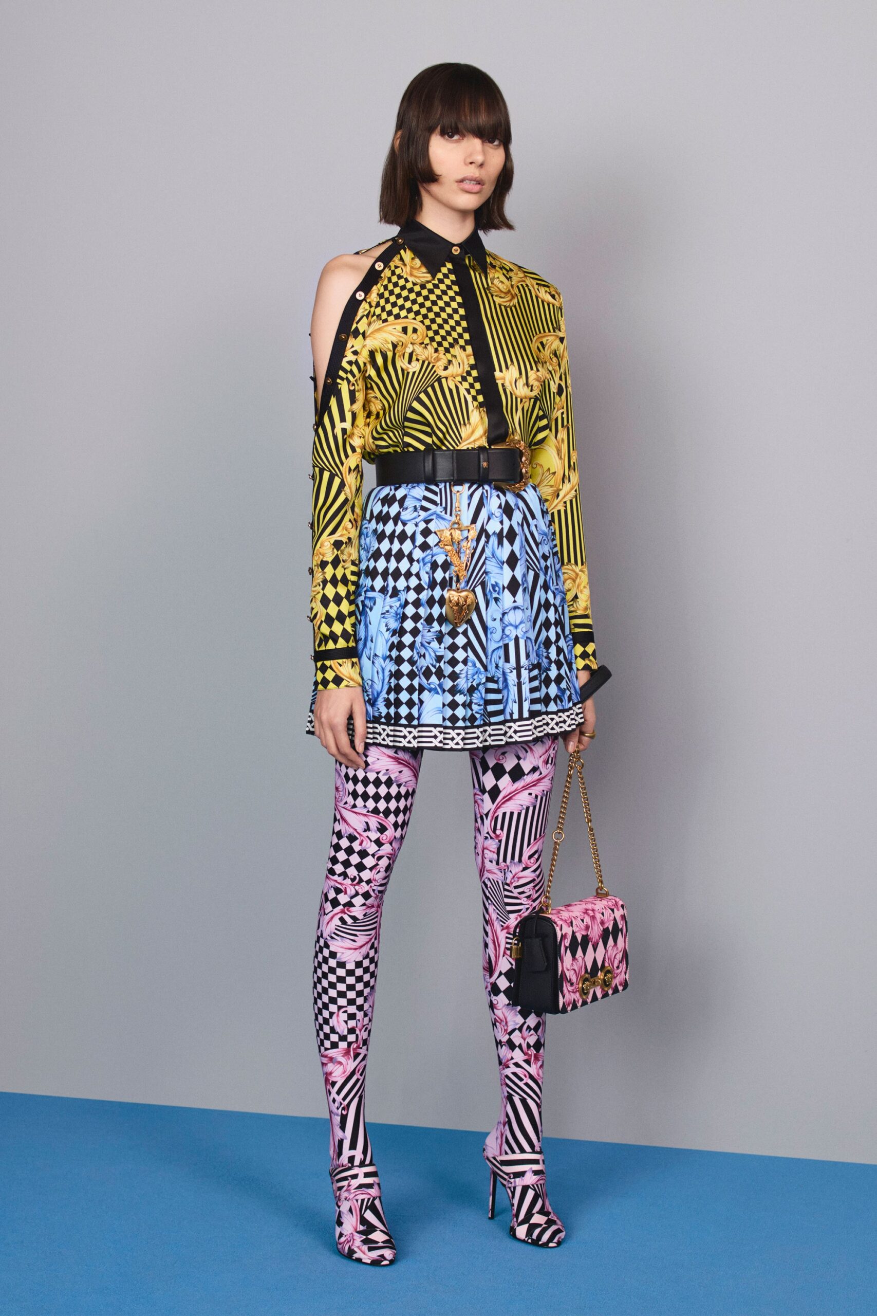 Versace F/W 18 Look 9