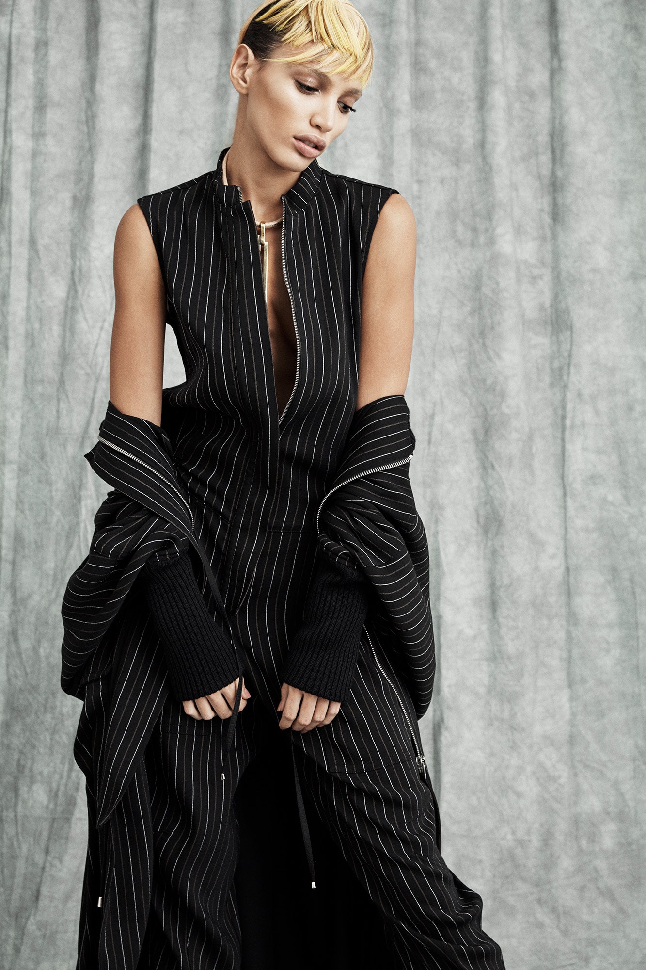 Victor Alfaro Resort 17 Look 9