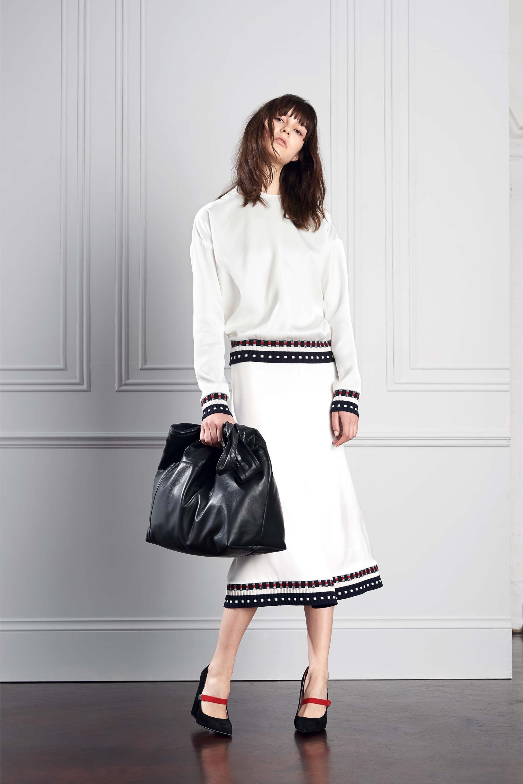 Victoria Beckham Resort 17 Look 8