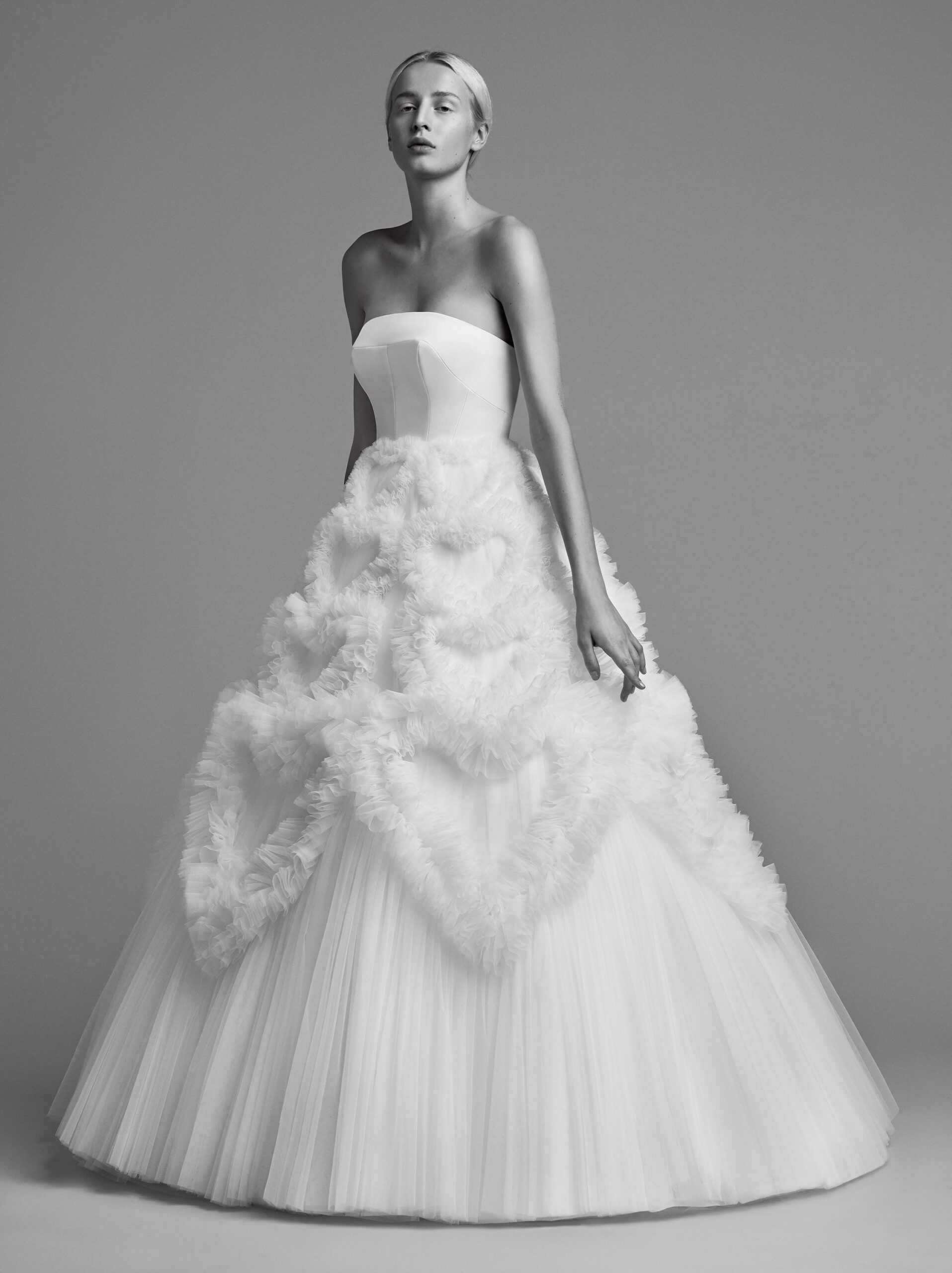 Viktor & Rolf F/W 18 Bridal Look 9