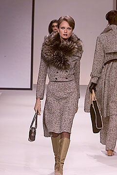 Valentino F/W 00 Look 2