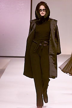 Valentino F/W 00 Look 32