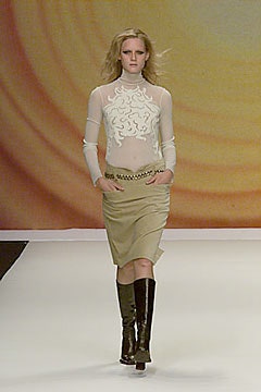 Vivienne Tam F/W 00 Look 3