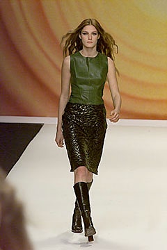 Vivienne Tam F/W 00 Look 28