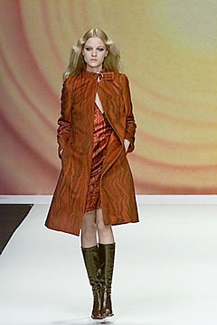 Vivienne Tam F/W 00 Look 44