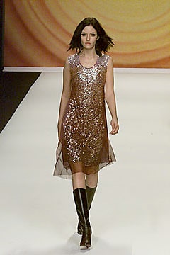 Vivienne Tam F/W 00 Look 57