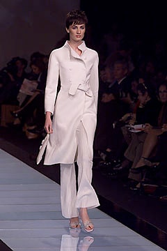 Valentino S/S 00 Look 1