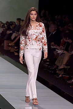 Valentino S/S 00 Look 11