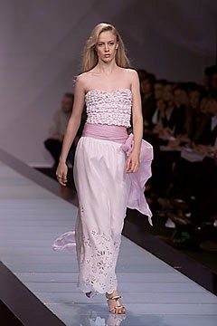 Valentino S/S 00 Look 69