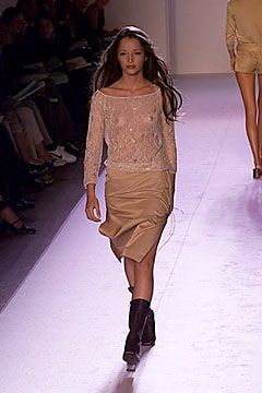 Victor Alfaro S/S 00 Look 26