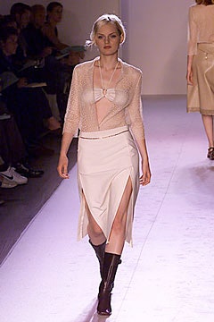 Victor Alfaro S/S 00 Look 39