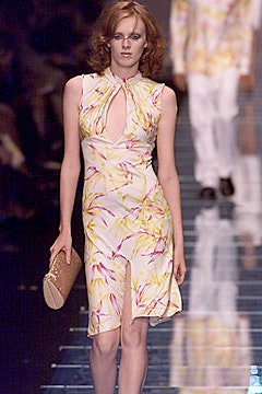 Versace S/S 00 Look 18