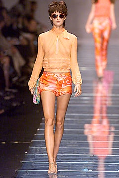 Versace S/S 00 Look 37