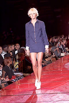 Versus Versace S/S 00 Look 21
