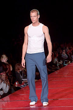 Versus Versace S/S 00 Look 22