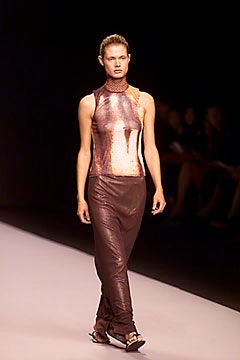 Vivienne Tam Spring 2000 Ready-to-Wear