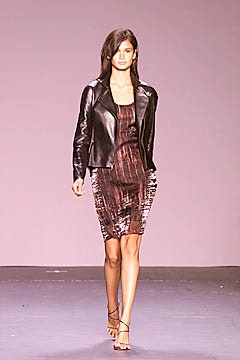 Vivienne Tam Spring 2001 Ready-to-Wear