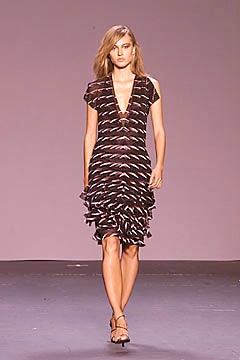 Vivienne Tam S/S 01 Look 5