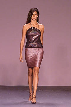 Vivienne Tam S/S 01 Look 19