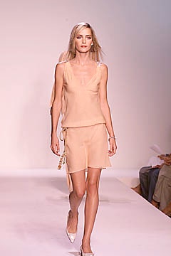 Victor Alfaro S/S 01 Look 40