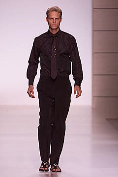 Valentino S/S 01 Look 56