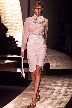 Valentino S/S 01 Couture Look 4