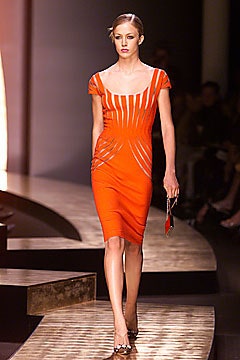 Valentino S/S 01 Couture Look 9