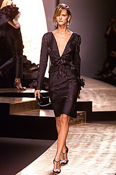 Valentino S/S 01 Couture Look 15