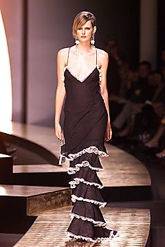 Valentino S/S 01 Couture Look 20