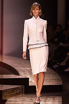 Valentino S/S 01 Couture Look 25