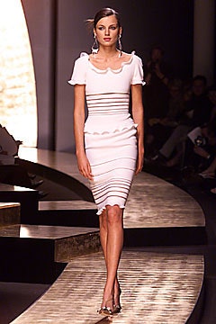 Valentino S/S 01 Couture Look 26