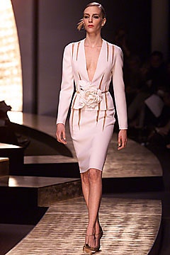 Valentino S/S 01 Couture Look 27