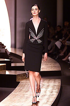 Valentino S/S 01 Couture Look 30