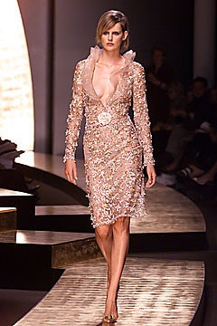 Valentino S/S 01 Couture Look 43