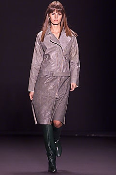 Vivienne Tam F/W 01 Look 2